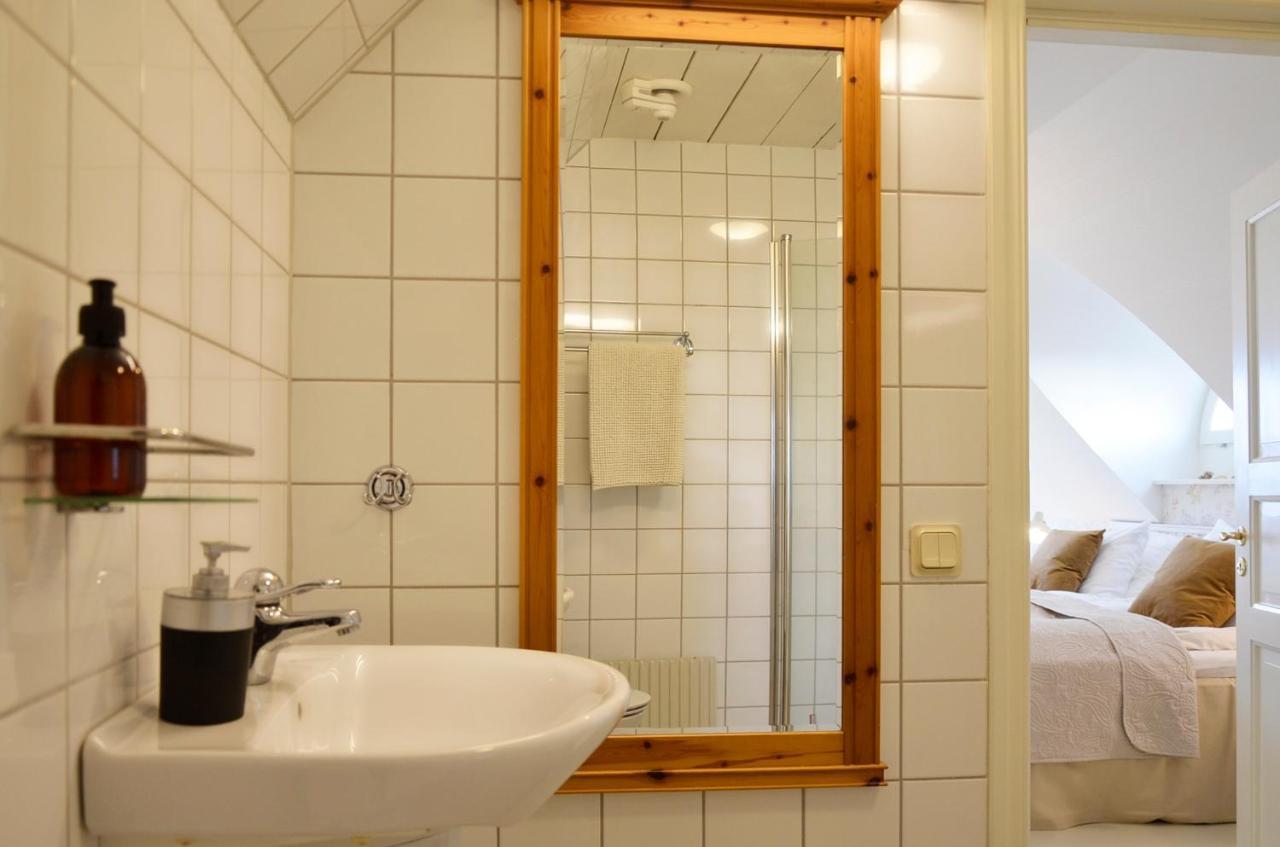 Bed and Breakfast Torsborgs Gard Сімрісгамн Екстер'єр фото
